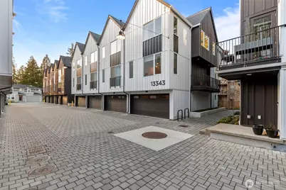 13343 Greenwood Avenue N #D, Seattle, WA 98133 - Photo 1