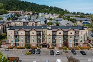 700 32nd St, Bellingham, WA 98225 - Photo 1