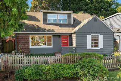 7337 20th Avenue NE, Seattle, WA 98115 - Photo 1