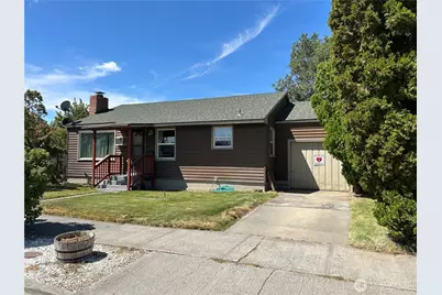 1126 W Columbia Ave, Moses Lake, WA 98837 - Photo 1