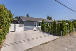 17 S Kentucky Ave, East Wenatchee, WA 98802 - Photo 1