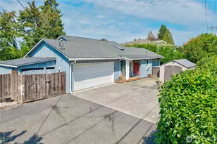 2829 92nd Ave NE, Clyde Hill, WA 98004 - Photo 1