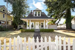815 N Pearl St, Centralia, WA 98531 - Photo 1