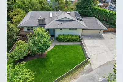 7540 58th Avenue NE, Seattle, WA 98115 - Photo 1