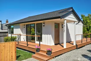 9412 34th Ave SW, Seattle, WA 98126 - Photo 1