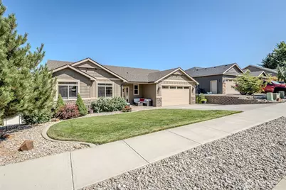 1413 Benoy Avenue, Wenatchee, WA 98801 - Photo 1