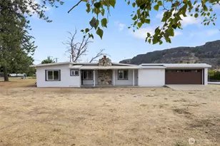 77 Diamond Ave, Electric City, WA 99123 - Photo 1