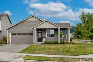 233 Franks Ln N, Enumclaw, WA 98022 - Photo 1