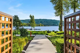 4305 E Lake Sammamish Pkwy SE, Issaquah, WA 98029 - Photo 1