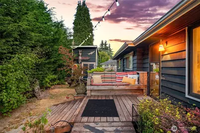 11803 14th Avenue S, Seattle, WA 98168 - Photo 1