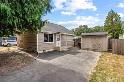 235 Carolina Street, Longview, WA 98632 - Photo 1