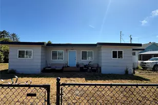 1416 Washington Ave S, Long Beach, WA 98631 - Photo 1