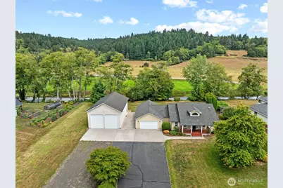 16 Monroe Drive, Cathlamet, WA 98612 - Photo 1