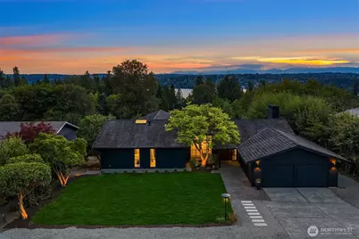 6739 82nd Avenue SE, Mercer Island, WA 98040 - Photo 1