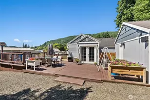 1217 Godfrey St, Raymond, WA 98577 - Photo 1