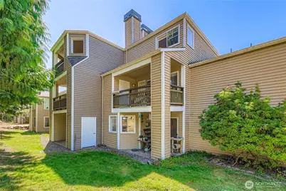 5300 Harbour Pointe Boulevard #305J, Mukilteo, WA 98275 - Photo 1