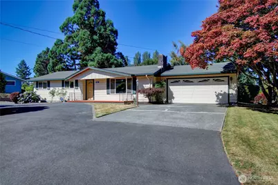 101 Rainbow Drive, Burlington, WA 98233 - Photo 1