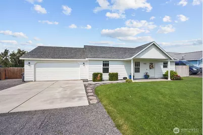 5502 Crystal Springs Place NE, Moses Lake, WA 98837 - Photo 1