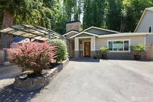 565 SE Croston Ln, Issaquah, WA 98027 - Photo 1