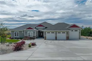 8296 SE Dune Lake Rd, Moses Lake, WA 98837 - Photo 1