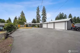 19505 67th St E, Bonney Lake, WA 98391 - Photo 1