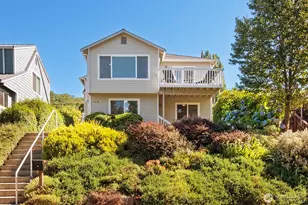 3046 NE Blakeley St, Seattle, WA 98105 - Photo 1