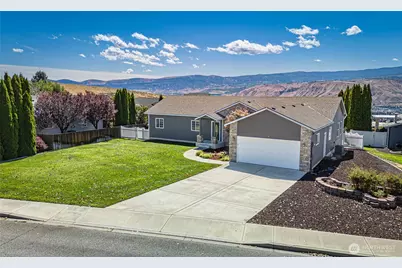 2150 Inglewood Drive, East Wenatchee, WA 98802 - Photo 1