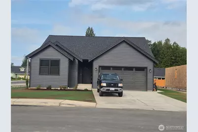 701 E 5th Street, Nooksack, WA 98276 - Photo 1