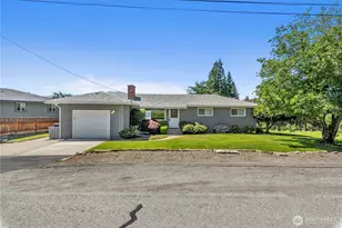 268 Alta Lake Rd, Pateros, WA 98846 - Photo 1