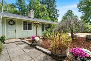 13725 Creek View Dr SW, Port Orchard, WA 98367 - Photo 1