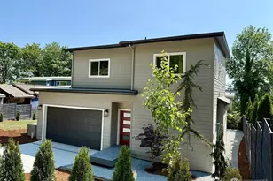 3010 Fauntleroy Ave SW, Seattle, WA 98126 - Photo 1