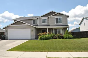 2012 S Stirling Ave, Moses Lake, WA 98837 - Photo 1