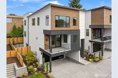 136 8th Court, Kirkland, WA 98033 - Photo 1