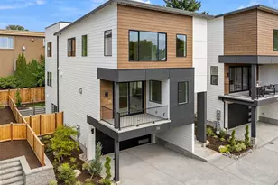 136 8th Ct, Kirkland, WA 98033 - Photo 1