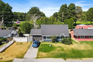 635 E Scootney St, Othello, WA 99344 - Photo 1