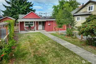 112 NW 83rd St, Seattle, WA 98117 - Photo 1