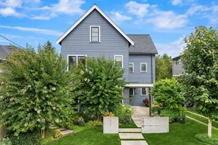 1810 2nd Ave N, Seattle, WA 98109 - Photo 1