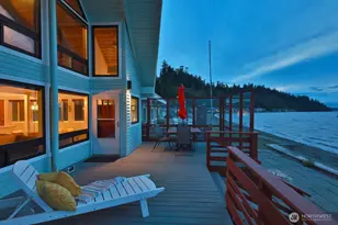 2263 Eastpoint Dr, Langley, WA 98260 - Photo 1