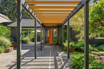 5159 NE 55th Street, Seattle, WA 98105 - Photo 1