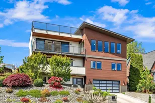 815 33rd Ave S, Seattle, WA 98144 - Photo 1