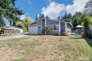 715 Stevens St, Steilacoom, WA 98388 - Photo 1