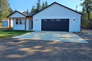 7590 E Idaho St, Port Orchard, WA 98366 - Photo 1