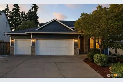 1224 E Pioneer Loop, La Center, WA 98629 - Photo 1