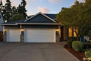 1224 E Pioneer Loop, La Center, WA 98629 - Photo 1