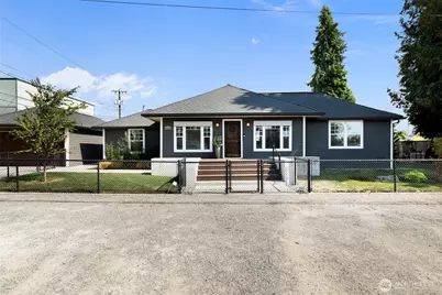 15220 9th Avenue SW, Burien, WA 98166 - Photo 1