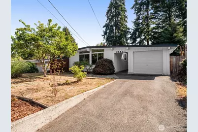 19431 74th Avenue W, Lynnwood, WA 98036 - Photo 1