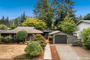 10404 NE 131st St, Kirkland, WA 98034 - Photo 1