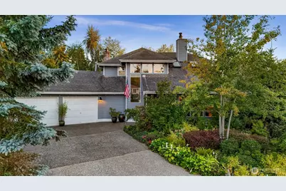 808 Aloha Place, Edmonds, WA 98020 - Photo 1