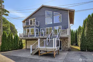 907 Broadway St, Arlington, WA 98223 - Photo 1