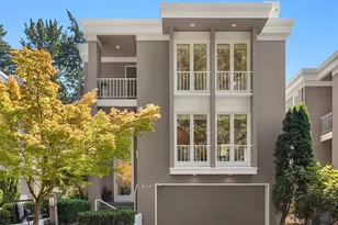 614 Bellevue Way SE, Bellevue, WA 98004 - Photo 1